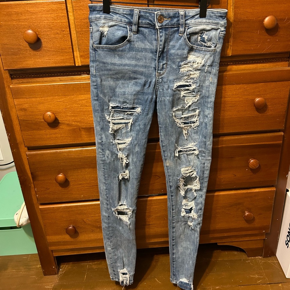 American Eagle High Rise Ripped Jeggings Jeans